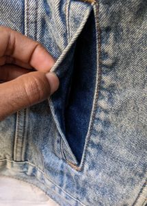 Vintage GAP Denim Jacket - Classic Style
