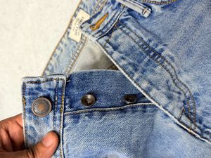 Jack&amp;Jones Light Wash Distressed Jeans