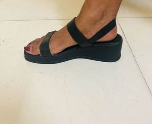 Black Flat Sandals