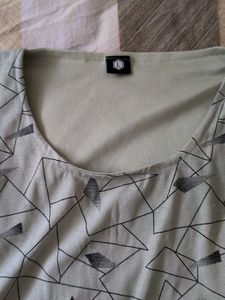 Unique Geometric Print Flared Sleeve Top