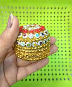 it's a beautiful ornaments organiser