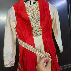 😍Embroidered Kurta for Women