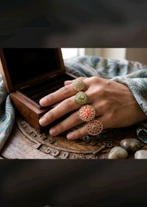 Set of 4 Statement Rings