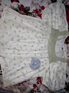 Cute Floral Puff Sleeve Top