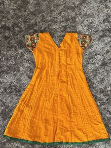 Embroidered Ethnic Kurti