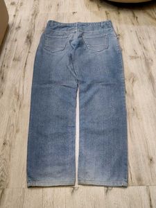 Ma5670 Sabrin baggy jeans waist 34 inches