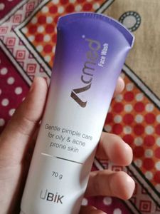 Acne Ke Liye Face Wash