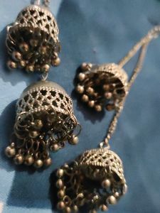 Jhumkas