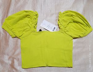 Ruffled Shoulders Crop Top Puff Sleevs Sweetheart