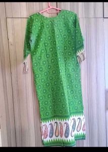 combo of two summer appropriate kutas