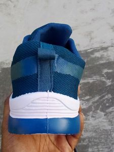 NAVY BLUE SPORTS SHOE FOR MEN