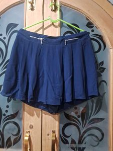 Navy Blue Skirt with Zipper Detail