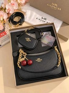 COACH(COPY)*Teri Gift Box with Baby CHARM & CHERRY