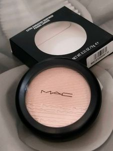 MAC Extra Dimension Skinfinish Highlighter ❤️😍