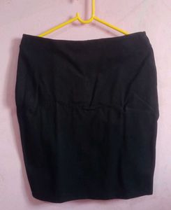 Classic Black Mini pencil Skirt