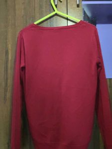 Offer 🔥 Red pullover ✨