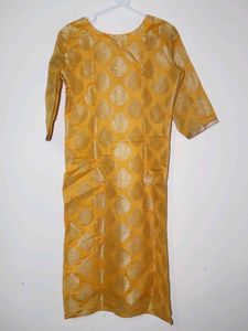 Beautiful Yellow Chanderi Banarasi Kurta
