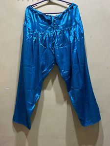 White And Blue Kurta &amp; Pant With Dupatta Size L