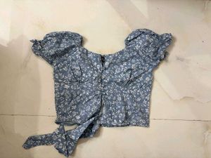 mango Blue Floral Puff Sleeve Crop Top