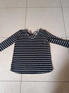 Striped Long Sleeve V-Neck Top