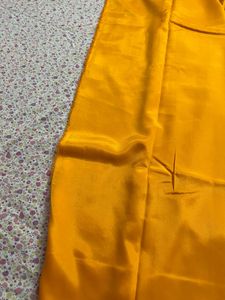 Unstitched Yellow Suit 2.5m