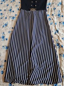 Chic Navy &amp; White Striped Maxi Dress