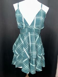 Green Plaid V-Neck Tops