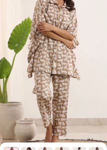 Kaftan Cartoon Printed Night Suit