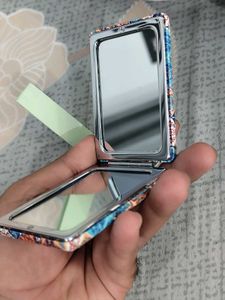 keychain with mirror 🪞