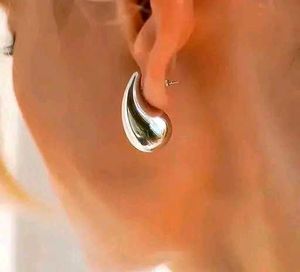 pack of 2 Teardrop Earrings