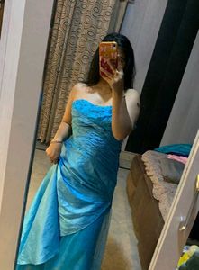 Stunning Blue Strapless Gown