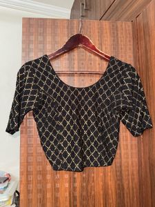 Black &amp; Gold Blouse 🖤