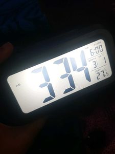 Digital Table Clock Working