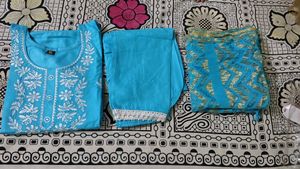 xl sizeElegant Blue Embroidered Kurta Set