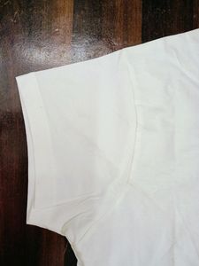 Ladies Tshirt (New With Tag)