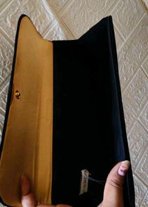 Victoria secret hand clutch