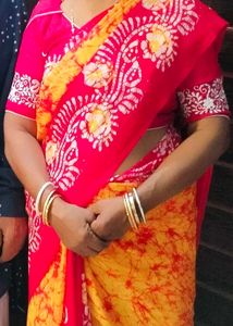 Elegant Chiffon Batik Print Saree
