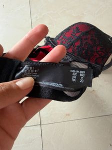 Red-black Lace Trimmed Push-Up Bra