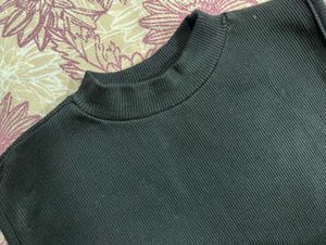 High Neck Crop top