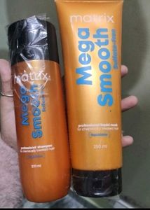 Matrix Mega Smooth Shampoo & Mask