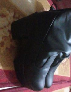 "FLASH SALE "Chic Black Heeled Boots