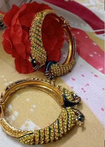 🎀Exquisite Peacock Bangle Bracelet