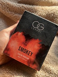 LUXURY PERFUME- SMOKEY 🔥