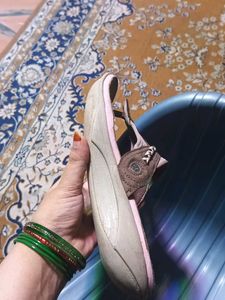 Hush Puppies Pink Flats - Size 7