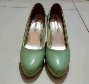 Green Platform Heels