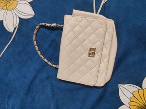 Quilted Chain Handbag