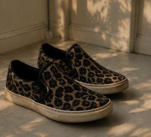 Leopard Print Slip-On Sneakers 🐆36 size