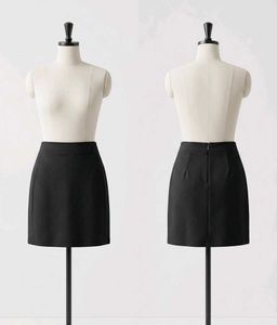 Chic Black Mini Skirt