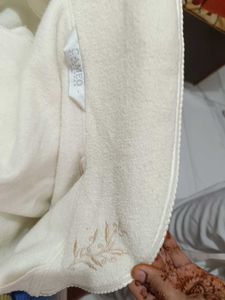 Beautiful Off-white Jacket For Girls ✨