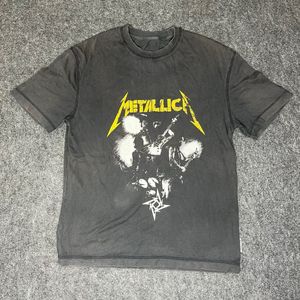 metalica print tee